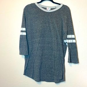 LuLaRoe 2XL Heathered Gray Randy Top - Lightly Worn & In Good Condition